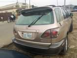 A picture of Lexus 300