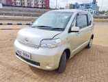 A picture of Toyota porte