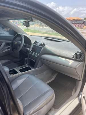 A picture of Toyota Camry 08