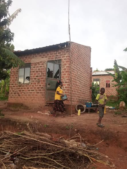 A picture of Simple ka House on sale 7 5millions At matugga kitungwa