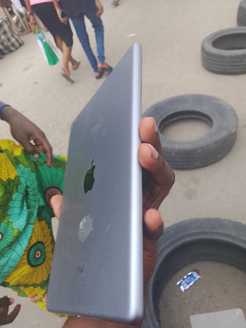 A picture of Ipad air
