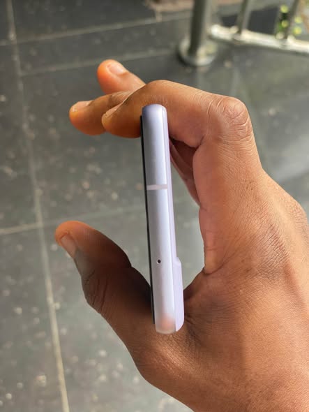A picture of Samsung S21 Fe