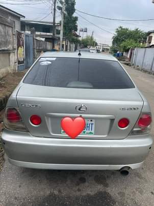 A picture of Lexus IS 200