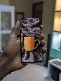 A picture of Samsung s10 gb128 duos