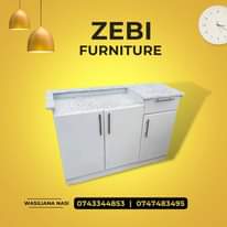 A picture of Bed sofa bei kuanzi 180000 nakuendelea