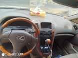 A picture of 03 Lexus RX 300 first body nothing to fix everything