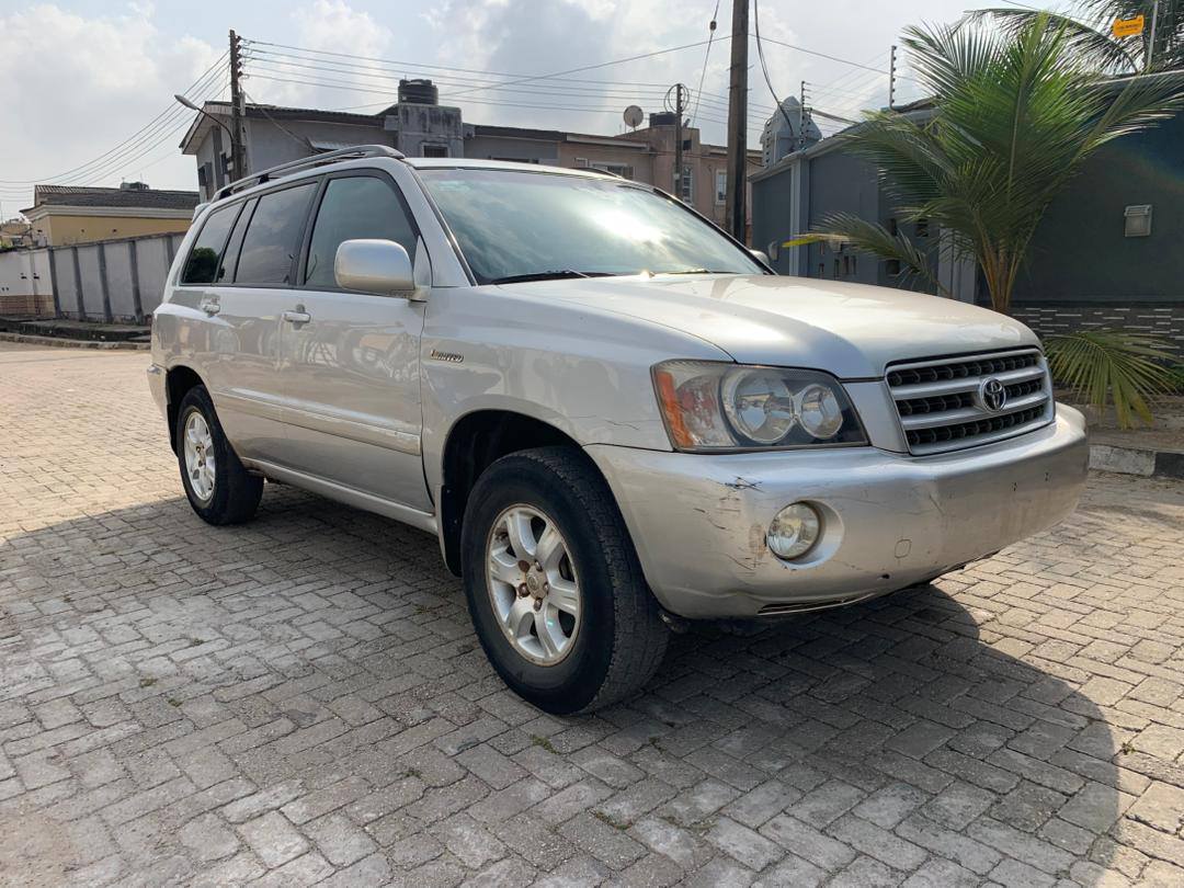 A picture of Registered Toyota Highlander 2003 limited