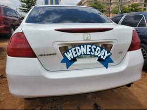 A picture of Extremely super sharp 07 Honda Accord DC complete buy and