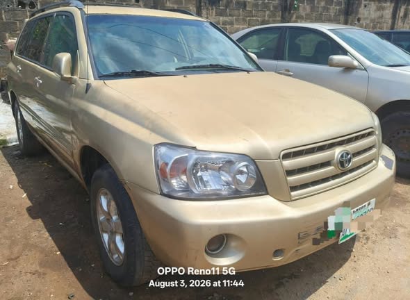 A picture of Toyota Highlander 05 awoof deals
