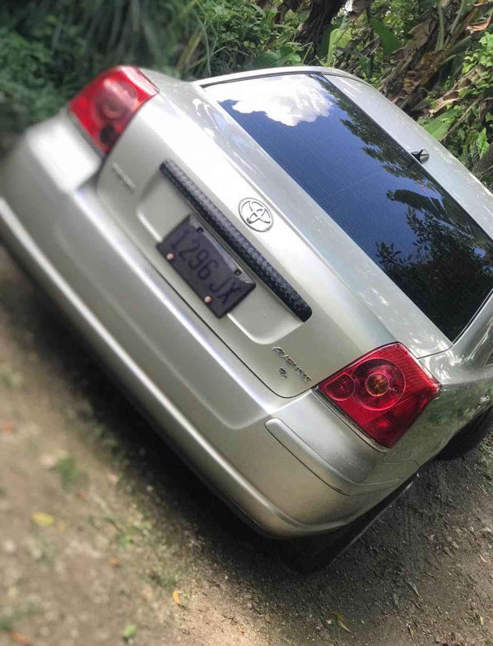 used toyota avensis