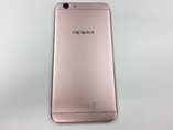 A picture of OPPO F1s neat and clean