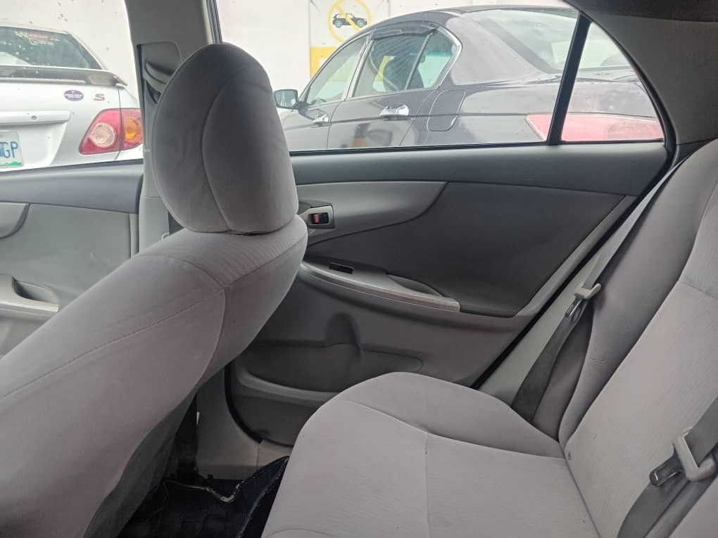 A picture of 2010 Toyota camry
