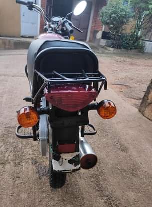 A picture of Used bajaj boxer