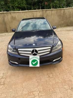 A picture of Forget your mechanic deal Distress OOO 2010 C300 with Everything
