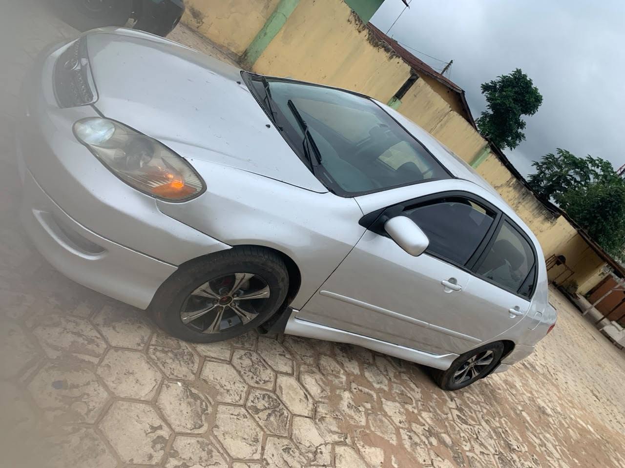 A picture of Toyota Corolla 06