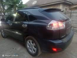 A picture of Belgium grade Lexus Rx 330 buy and drive silent engine