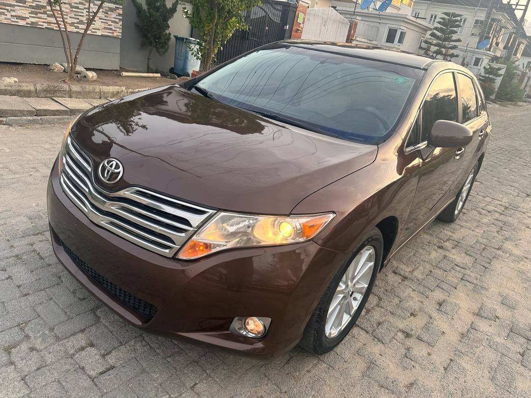 A picture of Toyota venza
