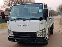 classifieds/cars isuzu