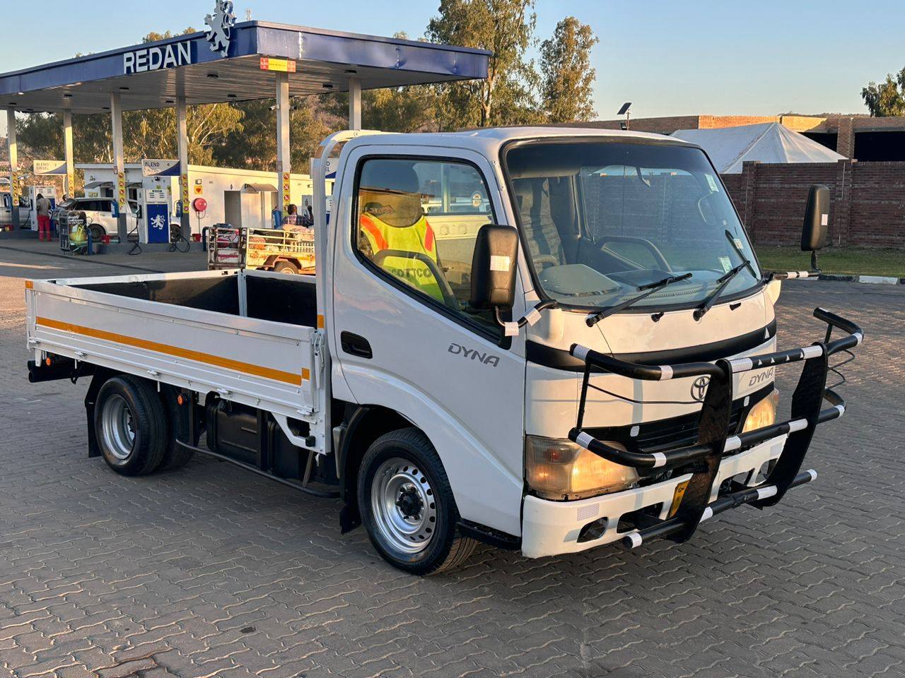 toyota dyna