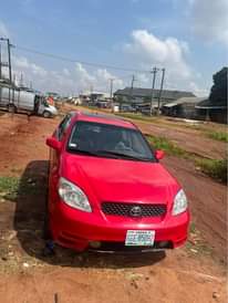 A picture of Toyota matrix 2004
