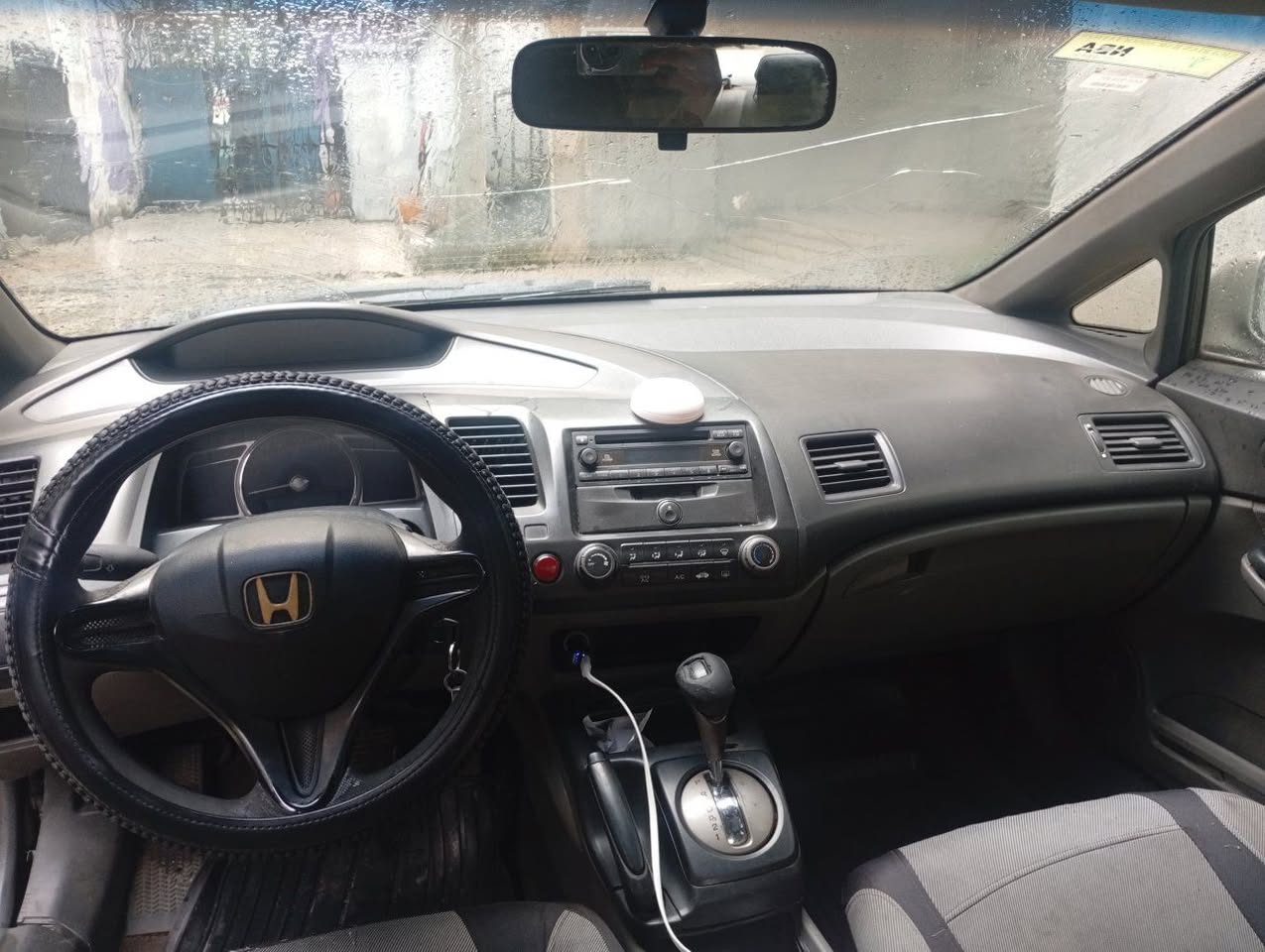 A picture of Very Sharp 2006 Honda Civic Price 2 5M Buyer settlement
