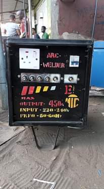 A picture of Welding machine