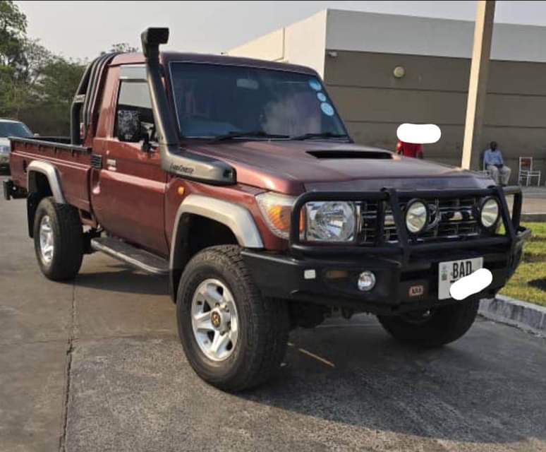 toyota land cruiser