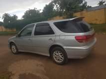 A picture of Vist 7 5m location kitintale contact 0705027609 0783411484