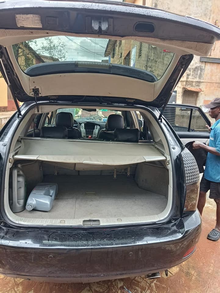A picture of Rx330 Lexus