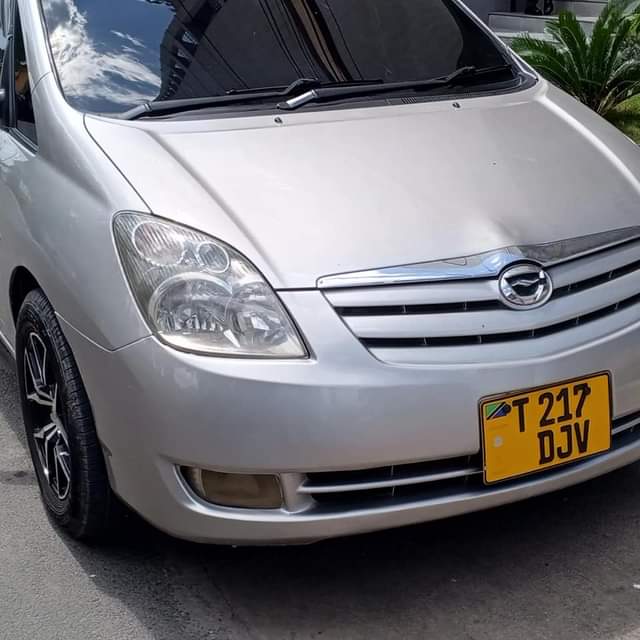 A picture of Toyota spacio Full details Full a c Moder 2003 Auto