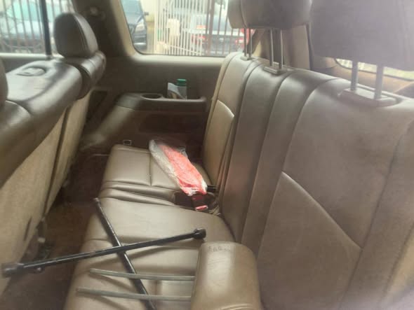 A picture of 2005 Honda pilot