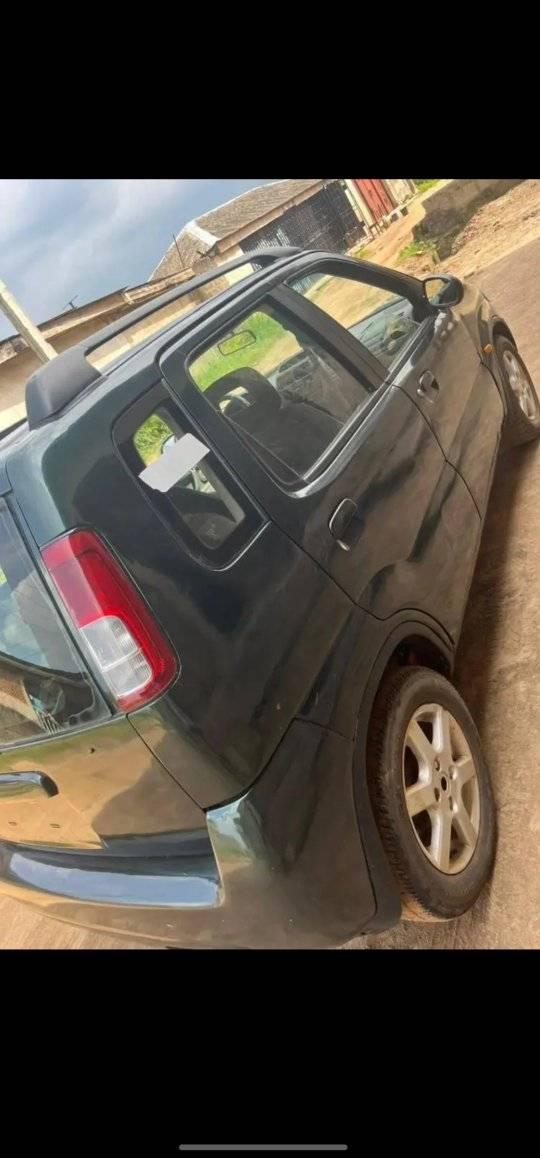 A picture of Suzuki ignis 03