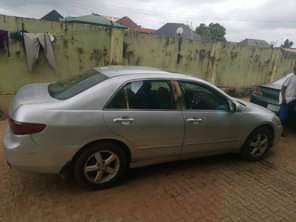 A picture of Honda Accord 2005 Engine and gear are perfectly ok Chilling