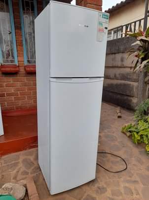 classifieds/fridges