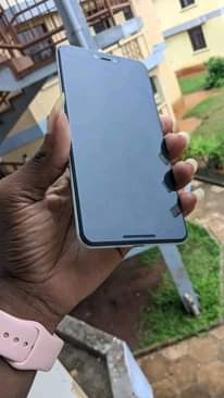 A picture of Google pixel 3XL
