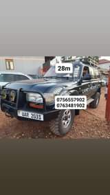 A picture of well mantained car 0756557902