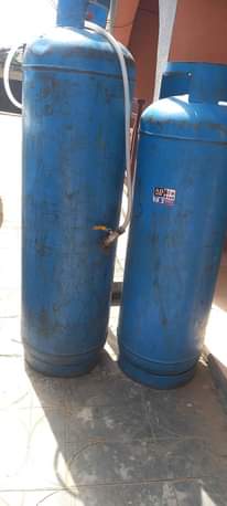 A picture of Two 50kg Cylinder and scale for sale