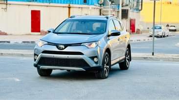 A picture of 2018 TOYOTA RAV4 XLE