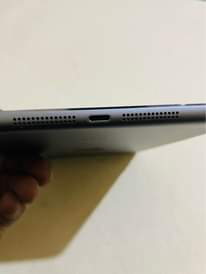 A picture of Ipad mini 3