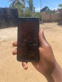 A picture of Iphone 8 plus