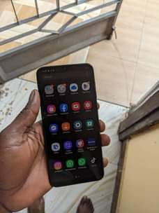 A picture of Samsung A50 Gb 128