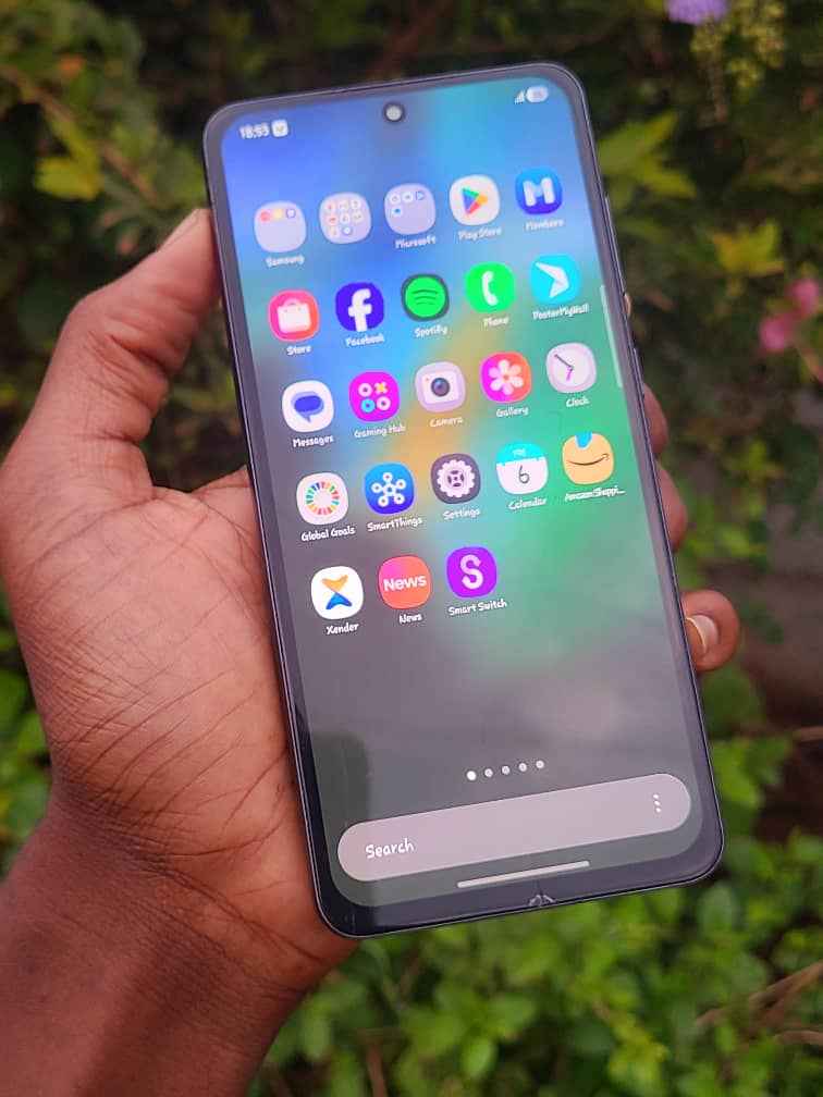 A picture of Samsung S21 fe 5G