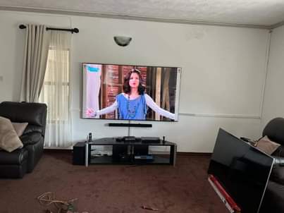 classifieds/tvs