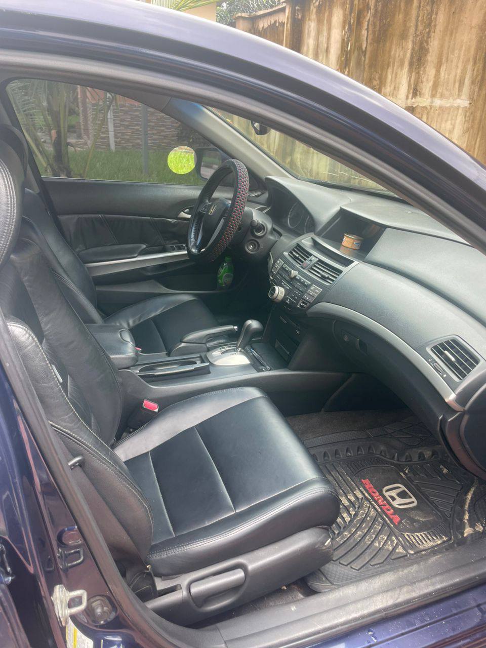 A picture of Honda Accord Eagle spirit 2010