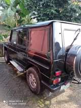 A picture of Mecedes Benz Gwagon in good working condition Location Calabar national