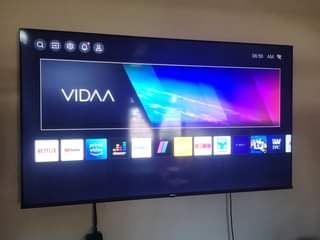 A picture of Hisense inch 65 4k Tsh 1 300 000