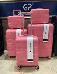 A picture of All kinds of bags
