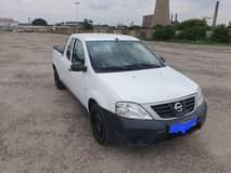 used nissan np300