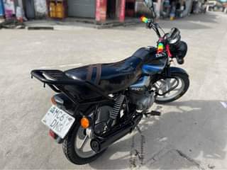 A picture of Tvs cc 125