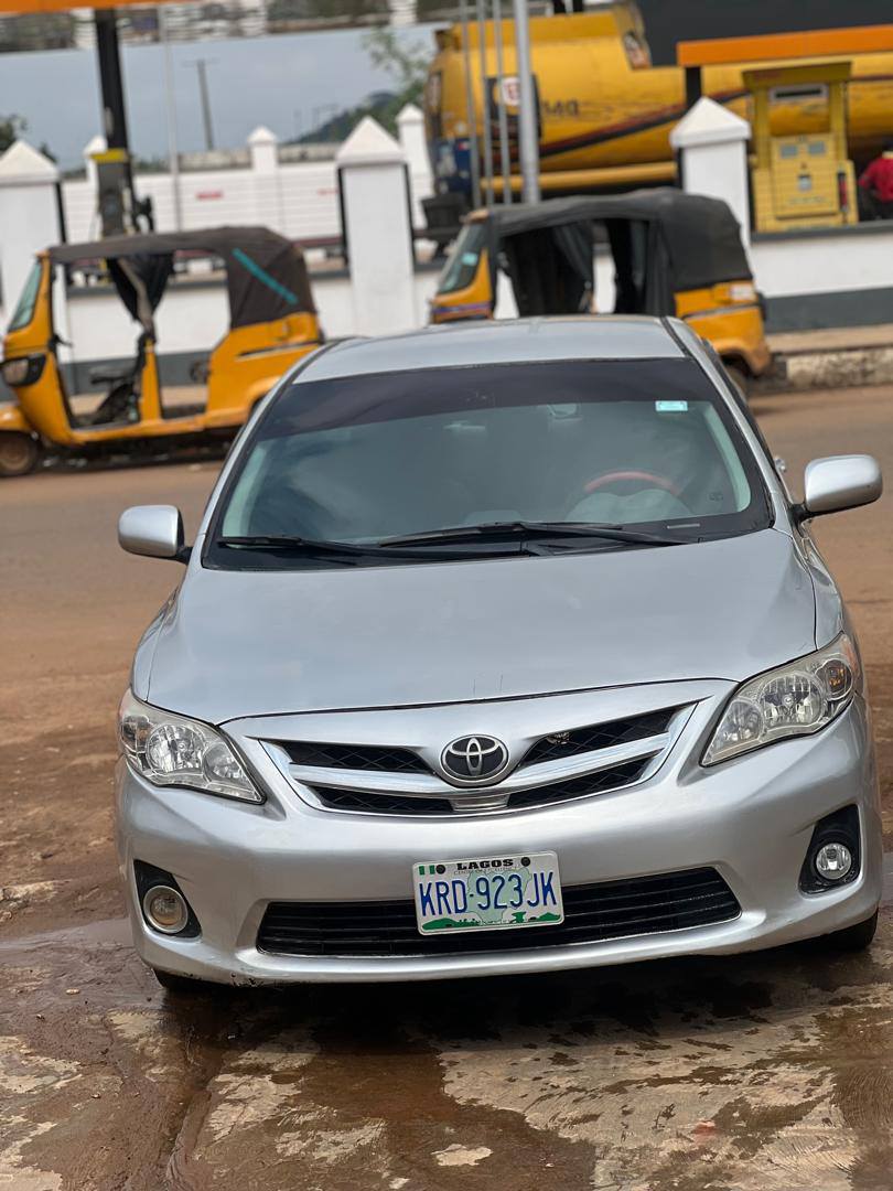 A picture of Toyota Corolla 2013